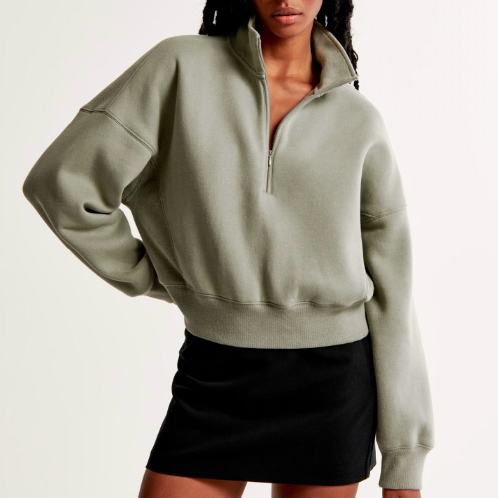 Abercrombie Essential Sunday Half Zip